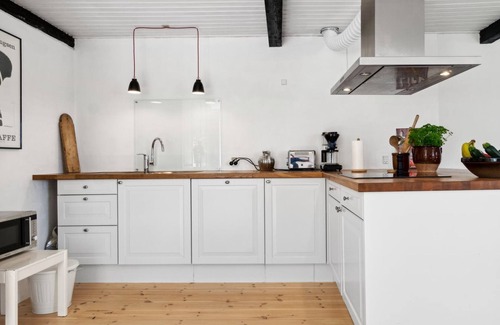 Akirkeby House | "Héléne" - 2.4km from the sea by Interhome