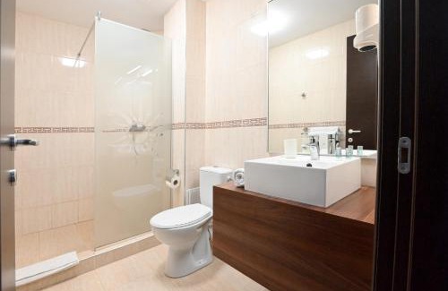 Sulina Hotel | Helios