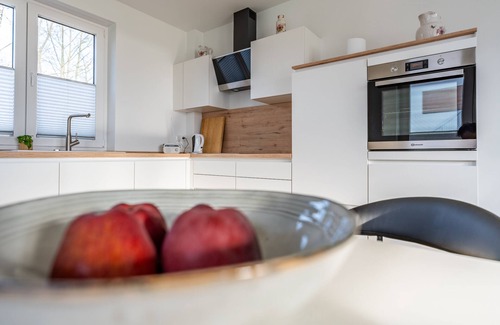 Schwerin Apartment | Helle 3 Zimmer Ferienwohnung, 83 Quadratmeter, Direkt am Schweriner See