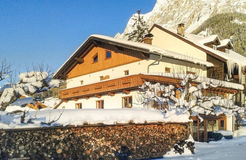 Ehrwald Apartment | helle Ferienwohnung in Ehrwald