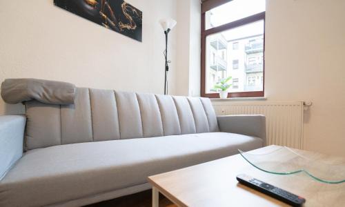 Sudenburg Apartment | Helles Apartment nähe Uni-Klinik mit Super Lage - W-Lan - Balkon in den Innenhof