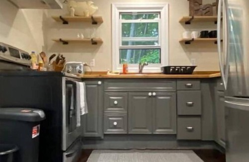 Mount Hope Cottage | Hello Small Stone