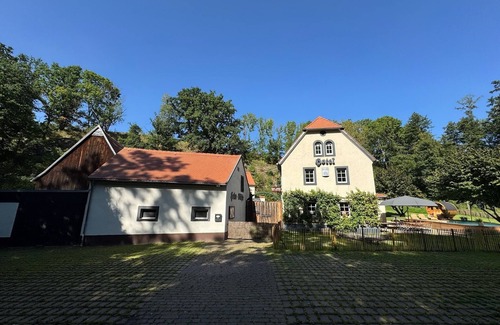 Sora House | Helmmühle - Schöne's idyllic vacation home in a secluded location with pool and sauna