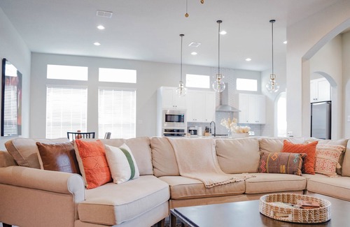 Helotes Villa | Helotes Serenity-Luxury 3bed/2.5 bath 2300 sq foot