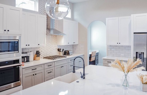 Helotes Villa | Helotes Serenity-Luxury 3bed/2.5 bath 2300 sq foot