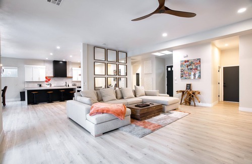 Henderson House | Henderson Home w/ Pool - 11 Mi to T-Mobile Arena!