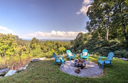 Laurel Park House | Hendersonville Home with Views - 3 Mi to Downtown!