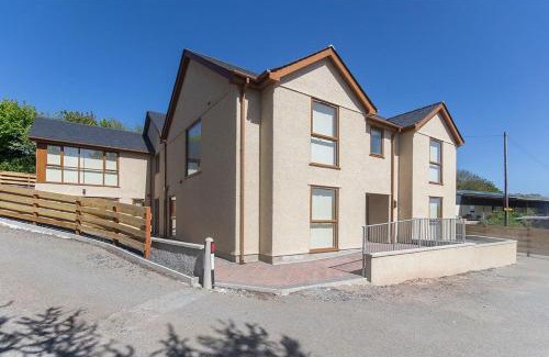 Dulas House | Hendy - Ground Floor Apartment