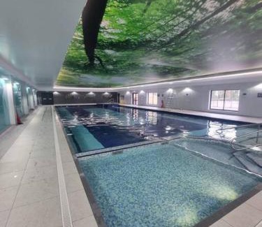 Saint Breward House | Hengar Manor 4 bed Sleeps 9
