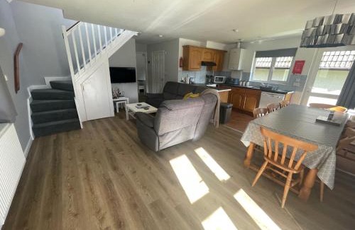 Saint Breward House | Hengar Manor 4 bed Sleeps 9