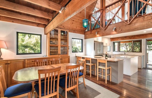 South Golden Beach House | HENNESSEA - Unique Beachfront