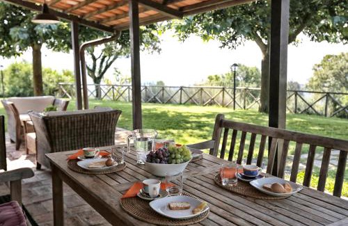 Cinigiano Villa | Henry House