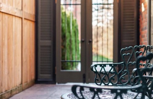Stratford Apartment | Henry House - Patio Suite | An Arrivals Stay