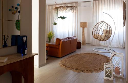 Parma City Centre Apartment | Henry's House