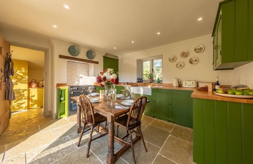Cranbrook Apartment | Hensill Farmhouse is a wonderfully isolated, 19th century cottage