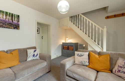 Eyam House | Herbal Cottage