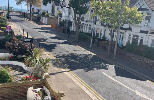 Southend-on-Sea Apartment | Herbies Stay