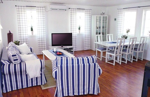Viken House | Here you have a summer paradise.