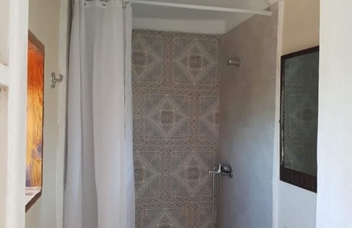 Radomir Other | Heritage : 3-bedroom farmhouse with bungalow in Vladimir village with WiFi