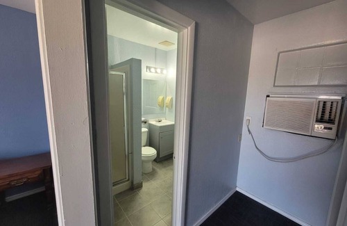 Lazbuddie Hotel | Heritage Budget Inn By OYO Hwy 84