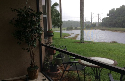 Braden River Villa | Heritage Harbour Villa - Quiet, Private, Nature & in between Golf holes