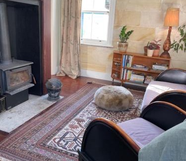 Oamaru Apartment | Heritage Hideaway