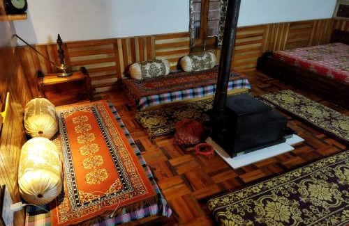 Naggar House | Heritage Home
