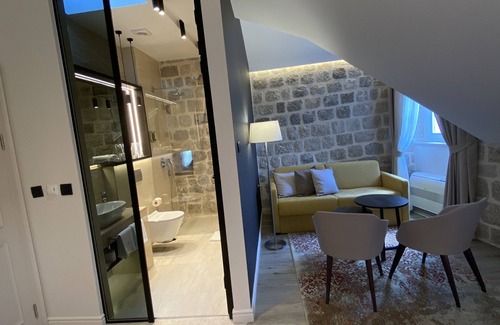 Perast Hotel | Heritage Hotel Leon Coronato