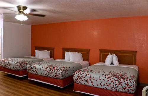 El Dorado Hotel | Heritage Inn & Suites