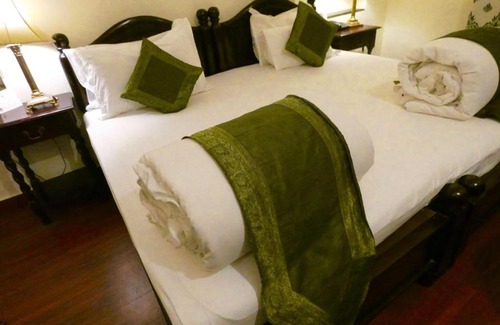 Vidhyadhar Nagar Hotel | Heritage Khandwa Haveli