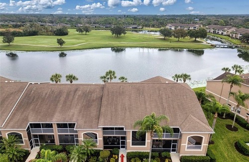 Sarasota Condo | Heritage Oaks Golf and Country Club FIRST FLOOR Condo.