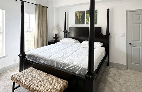 Driftwood Cottage | Heritage Oaks Haus