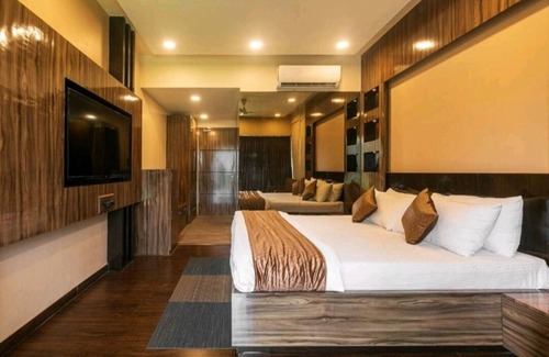 Nagaon Hotel | Heritage Villa