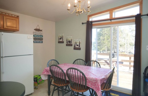 Eagle Bay Ski Chalet | Herkimer House @ Beachfront Eagle Bay Village