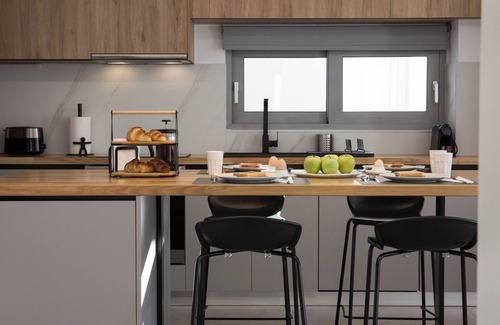 Akrotiri Apartment | Hermes & Dione