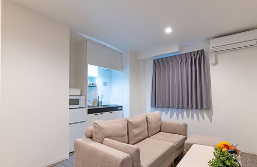 Nishi-Shinjuku Apartment | Hermitage Nishi Shinjuku