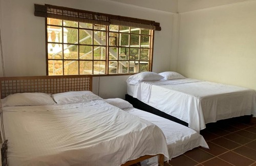 Prado House | Hermosa Cabaña en Isla privada Prado Tolima