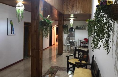 La Estrella House | Hermosa Casa en el centro de Santa Rosa de Cabal, sobre vía principal a 3 cuadras de la Plaza