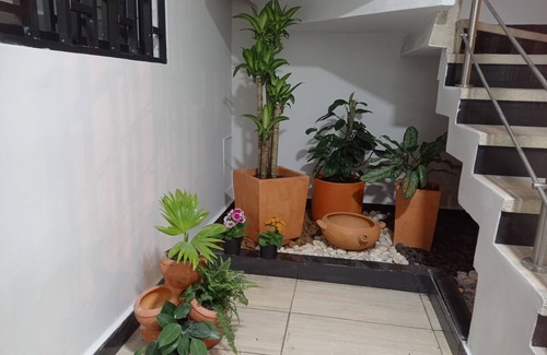 Florida Nueva House | Hermosa Casa en Laureles Cerca al Metro Estadio