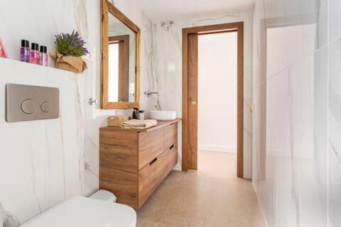 Gava Villa | Hermosa villa en Sentiu
