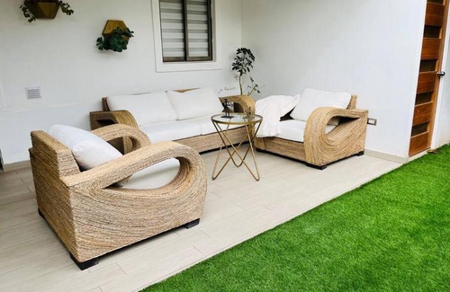 Pudahuel House | Hermosa y cómoda casa a 10 minutos del aeropuerto