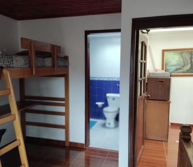 Chia Apartment | Hermoso Altillo en casa de familia