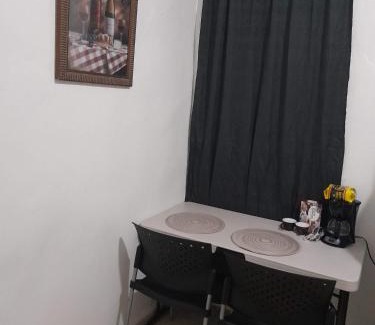 Cangrejo Arriba Apartment | Hermoso Apartamento frente Aeropuerto de Isla Verde