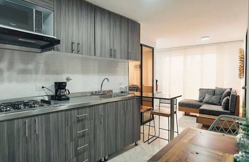 Los Naranjos House | Hermoso y Cómodo Apartamento en El Poblado!