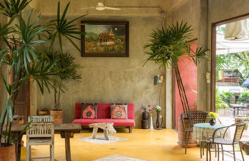 Ban Pong Hotel | Hern Lhin Natural Resort