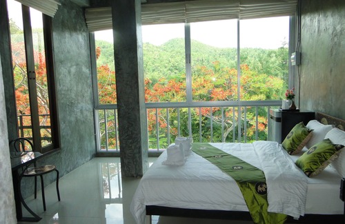 Ban Pong Hotel | Hern Lhin Natural Resort