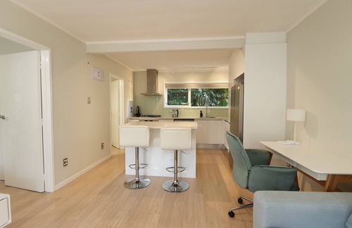 Herne Bay Apartment | Herne Bay Gem Near Beach - Carpark