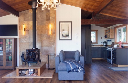Cape Meares House | Heron's Hearth Beach Bungalow