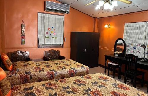 San Kamphaeng House | Herritage Piman since 1940