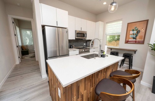 South Manchaca House | Hestia: New and Modern Near South Congress